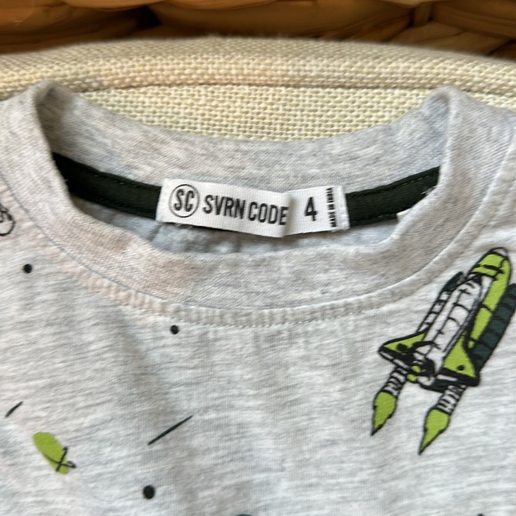 Sovereign Code Long Sleeve Space Pocket Tee, 4 - Picture 4 of 6